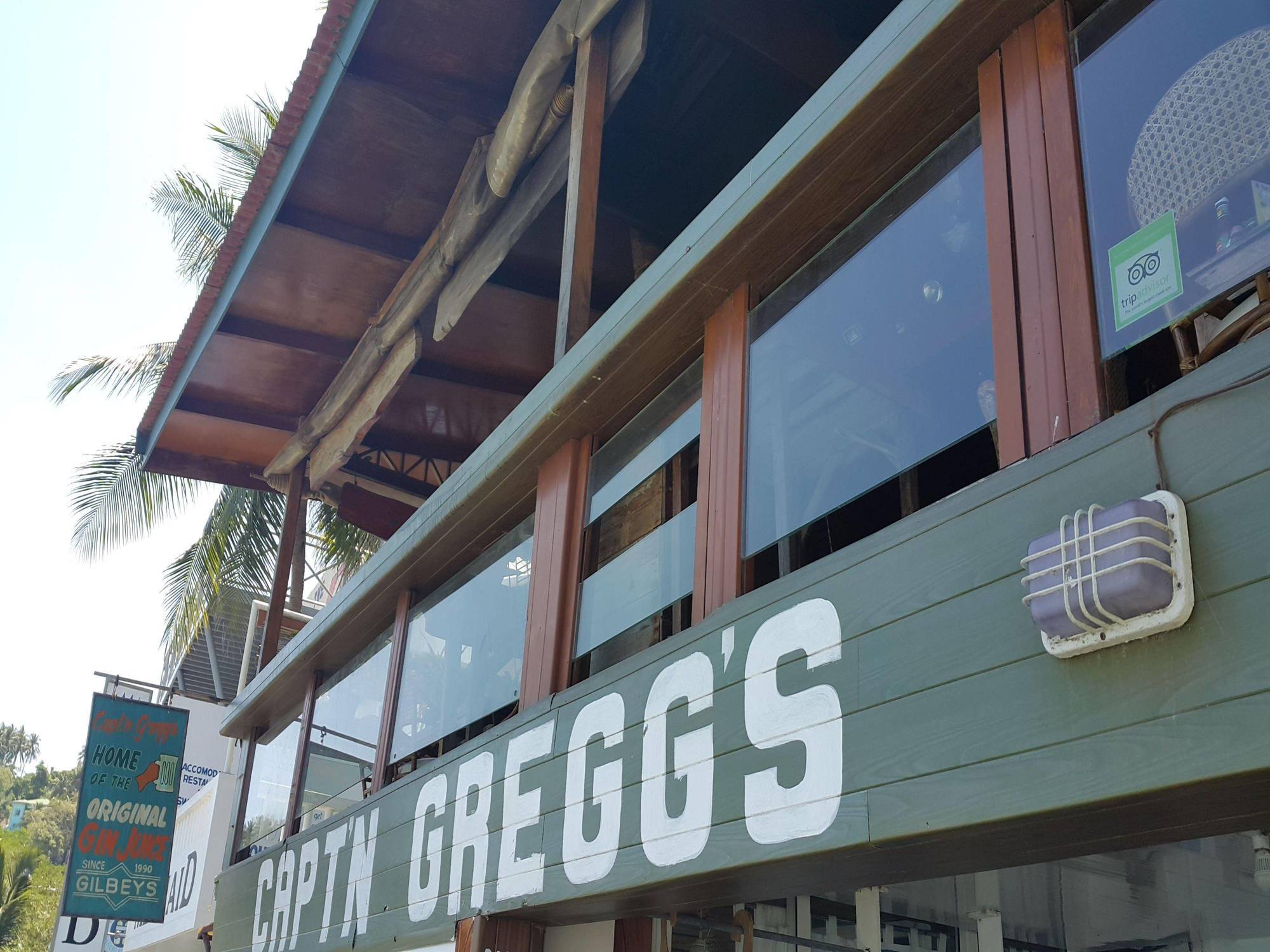 Captngreggs Dive Resort Puerto Galera Extérieur photo