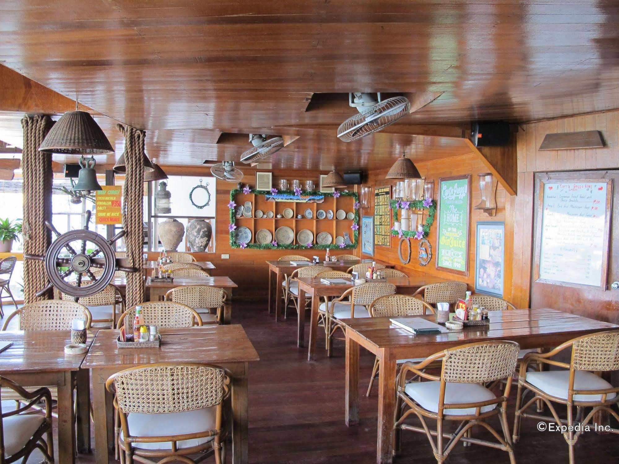 Captngreggs Dive Resort Puerto Galera Extérieur photo