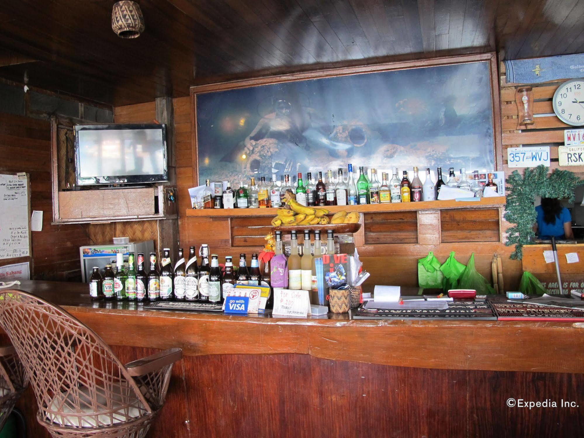 Captngreggs Dive Resort Puerto Galera Extérieur photo